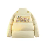 Светло-желтый