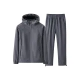 Темно-серый