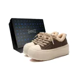 Коричневый