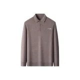 Коричневый цвет, верблюжий.