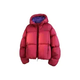 Розово-красный