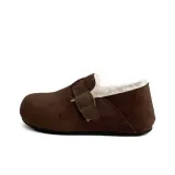 Коричневый