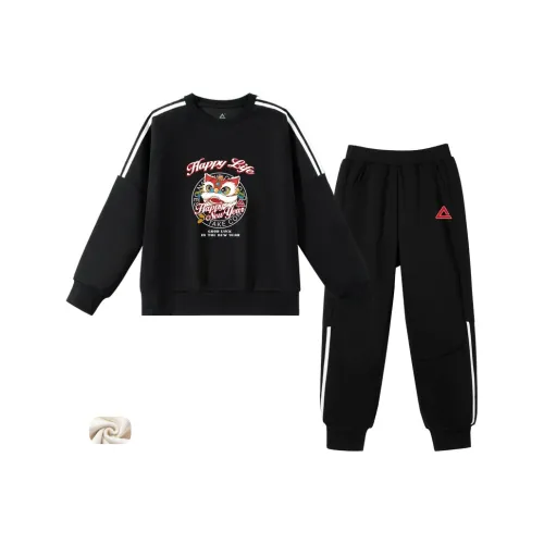 PEAK Черный PK Изогнутый Лев Голова Черный PK Красный логотип Белое основание K KIDS Повседневная спортивная одежда