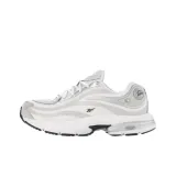 Серебристо-белый