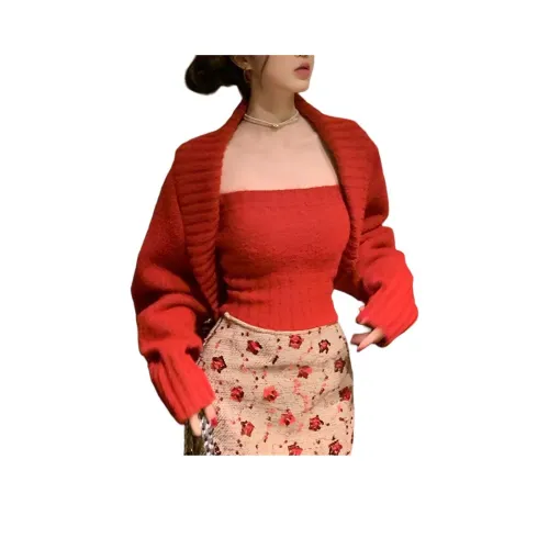 MORTEN SOLUM Женская трикотажная одежда