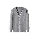 Модный серый