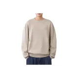 Светло-абрикосовый