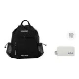 Черная сумка для туалетных принадлежностей