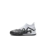 Шипы черного цвета