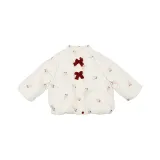 Пуховик цвета экрю с шарфом