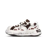 Коричневый