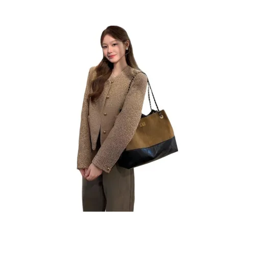 MORTEN SOLUM Cropped Coat Women's