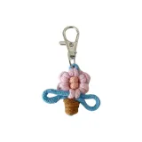 Розовые цветы, подвеска