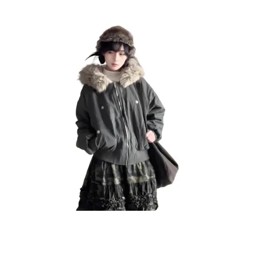 BRG Женские пуховики