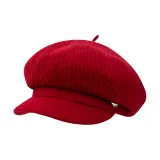 Новогодний красный