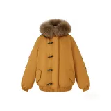 Сладкий хурма оранжевого цвета