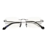 Серебристый