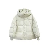 Светло-зеленый, серый.