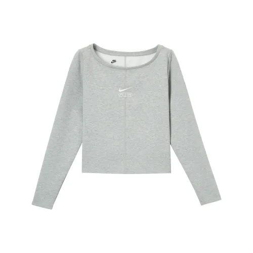 NIKE Серые Женские Футболки
