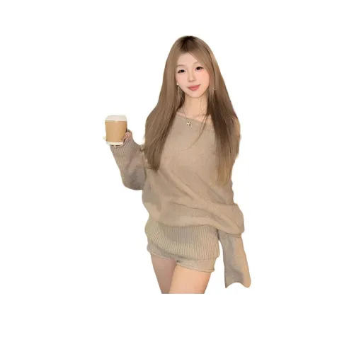 MORTEN SOLUM Повседневный костюм женский