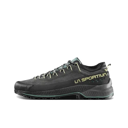 LA SPORTIVA Slip-resistant Abrasion-resistant Low Top Альпинистские и туристические ботинки Женские Черный Желтый