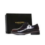 Черно-коричневый