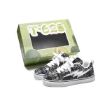 Чёрно-белый