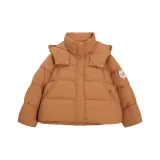 Оранжево-красный