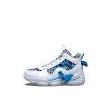 Лунно-белый