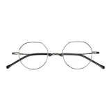 Серебристo-серый