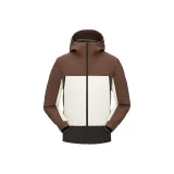 Коричневый