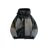 Ржаво-серый