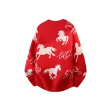 Красные гоночные лошади