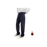 Фиолетовый, красный, с флисовой подкладкой.