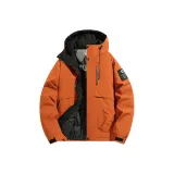 Кирпично-красный