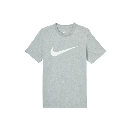 Мужские футболки Nike