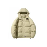 Зеленый цвет увядшей травы