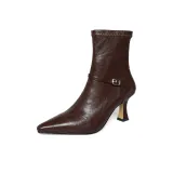 Коричневый