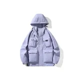 Тёмный красновато-фиолетовый.