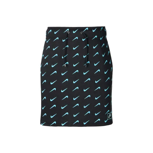 Nike Повседневные короткие юбки Женские Черный