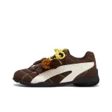 Коричневый