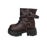 Коричневый