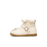 Кремово-белый