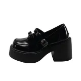 Черный глянцевый