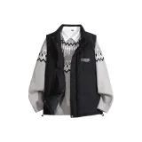 Black Vest + Light Gray Sweater  
Черный жилет + светло-серый свитер