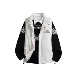 Экрю жилет + черный свитер