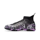 Черный и фиолетовый, сломанные ногти