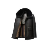 Коричневый