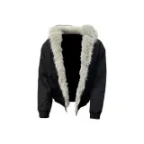 Угольно-черный