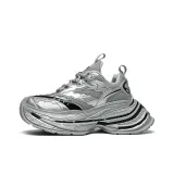 Серебристый